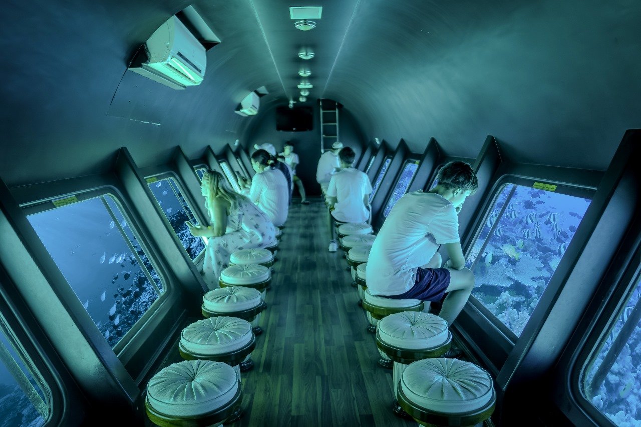 Royal Sea Scope Glass-Bottom Boat – photo 4